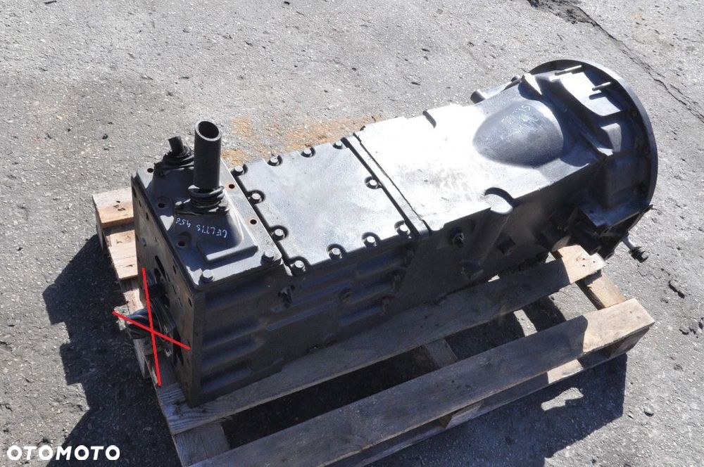 SKRZYNIA BIEGÓW REWERS CLAAS CELTIS 456 NR 7700098363A / 7700098324J - 3