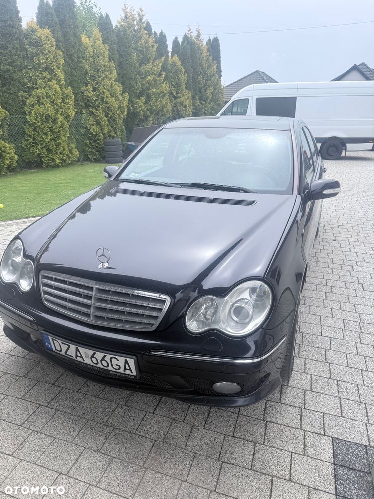 Mercedes-Benz Klasa C 320 CDI 7G-TRONIC Avantgarde Sport Edition - 5