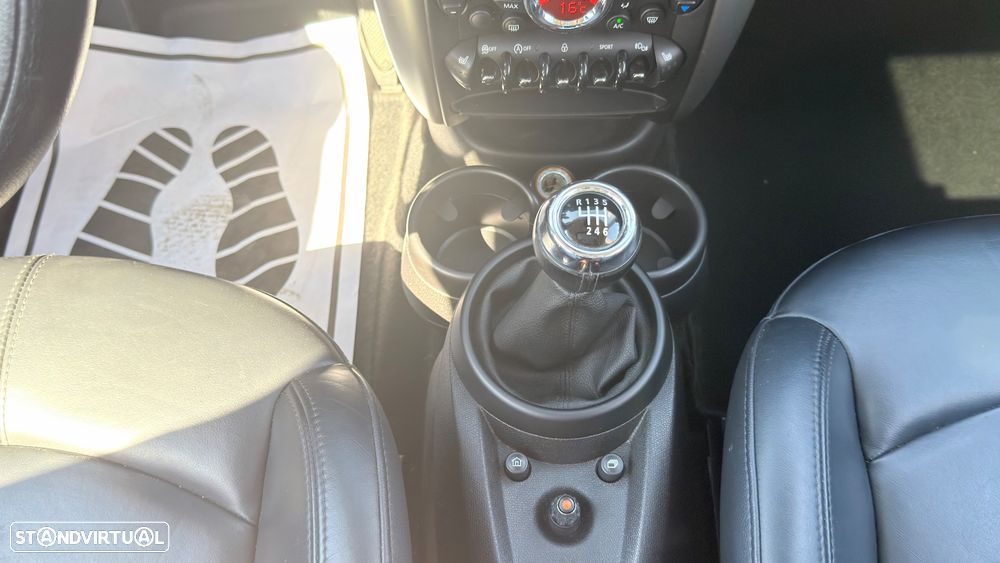 MINI Countryman Cooper D - 8