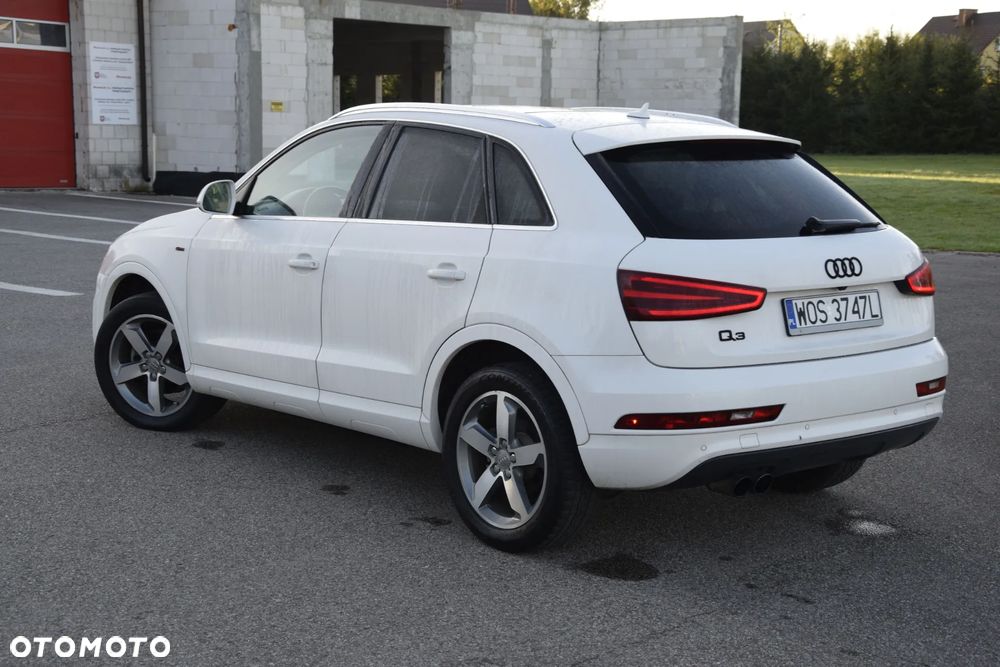 Audi Q3 2.0 TFSI Quattro S tronic design - 14