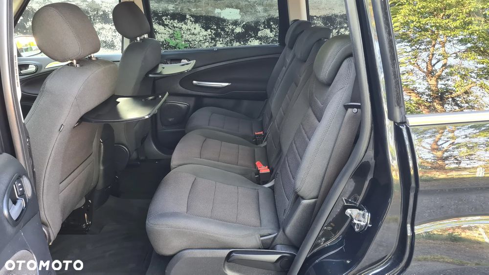 Ford Galaxy 2.0 TDCi Titanium - 13