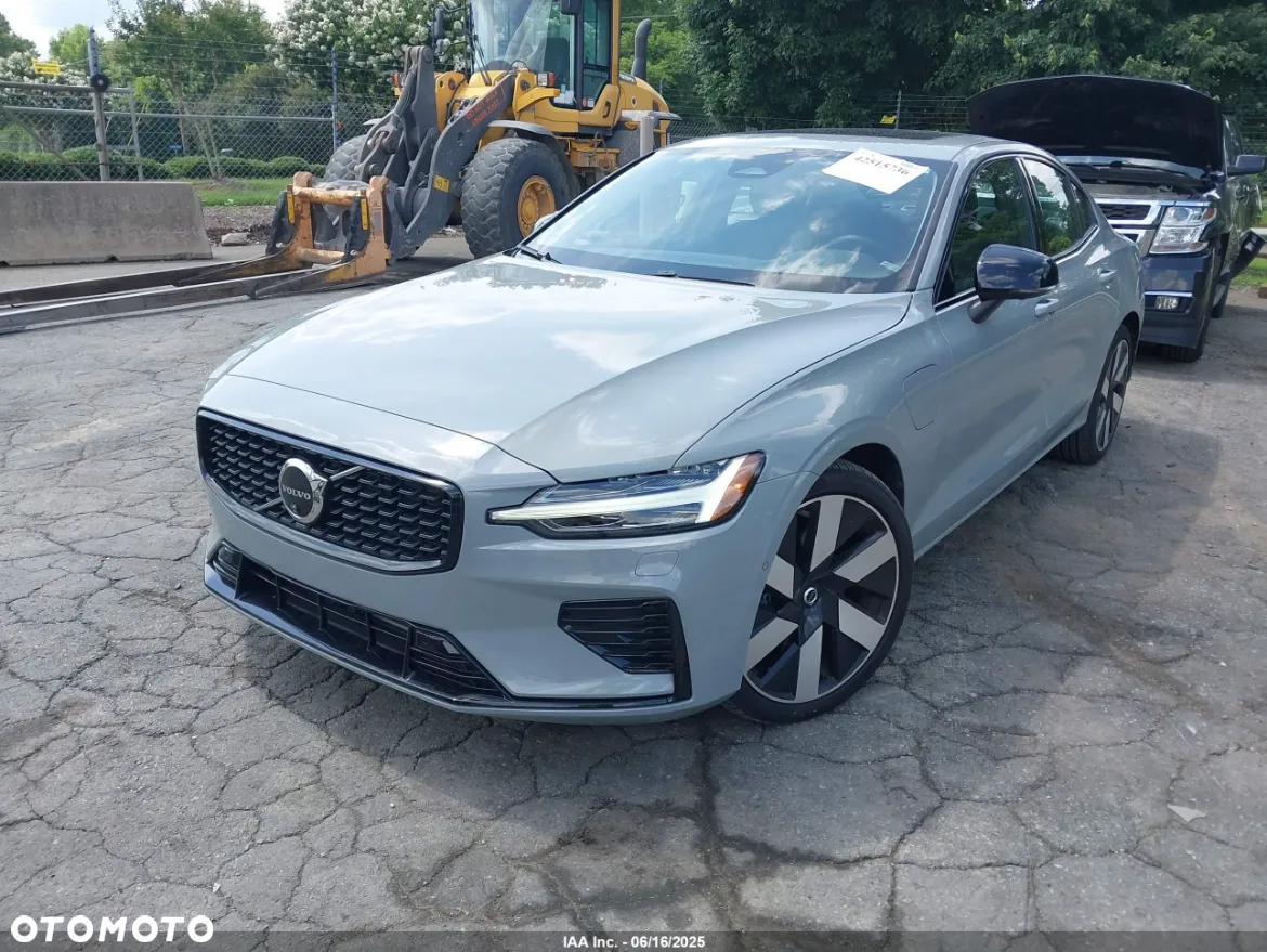Volvo S60 - 3