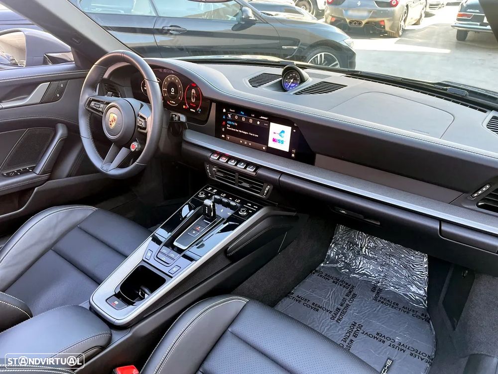 Porsche 911 (992) Carrera Cabriolet PDK - 40