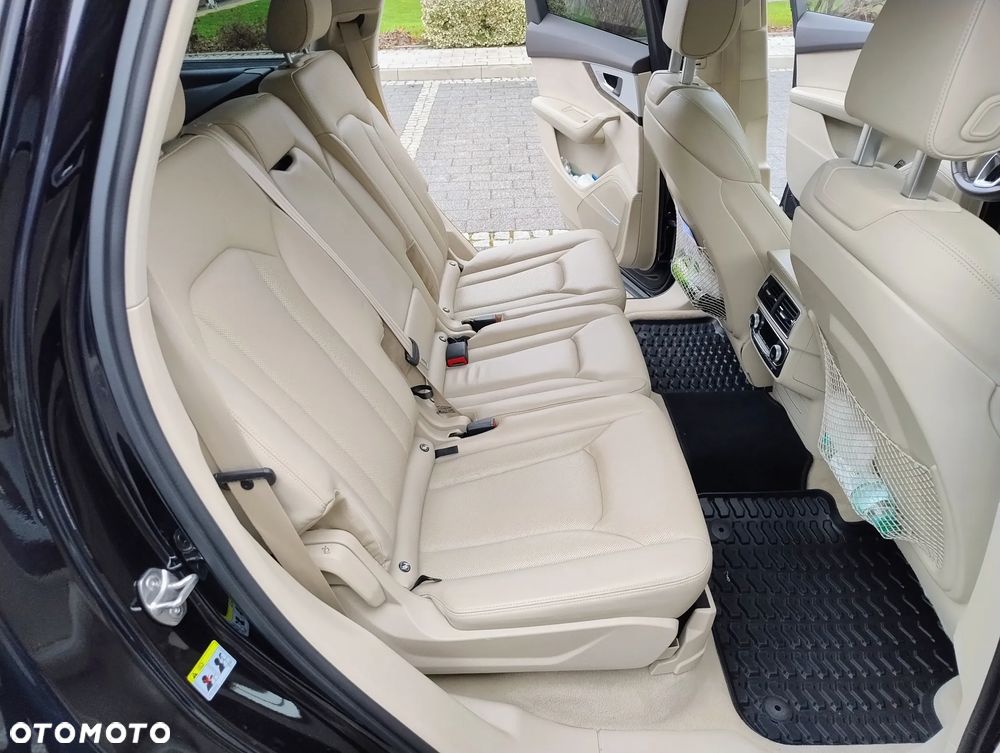 Audi Q7 - 22