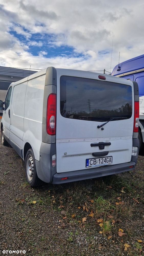 Renault Trafic - 2