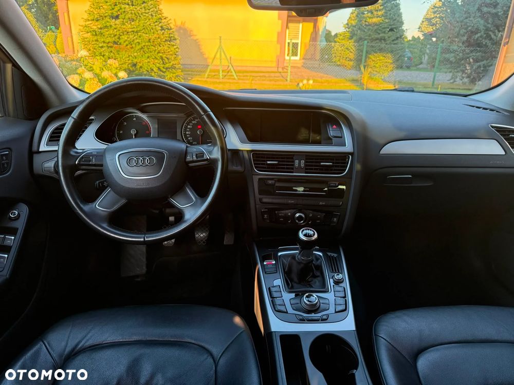 Audi A4 Avant 2.0 TDI - 9