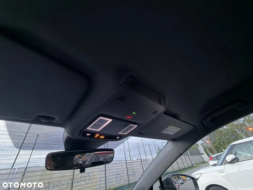 Audi Q4 e-tron 40 - 25