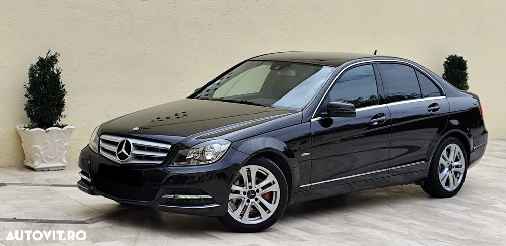 Mercedes-Benz C - 2