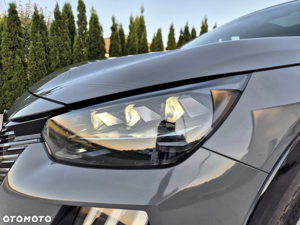 Peugeot 208 Hybrid 136 e-DSC6 GT - 13