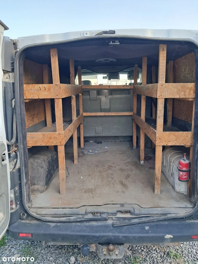Opel Vivaro - 5