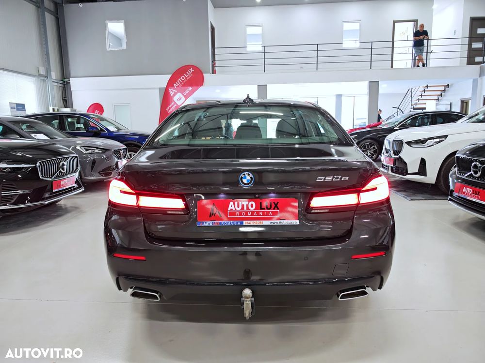 BMW Seria 5 520e AT PHEV - 34