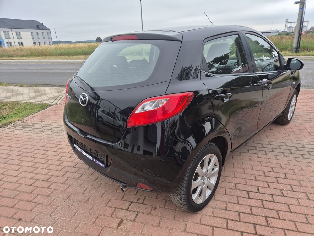 Mazda 2 - 4