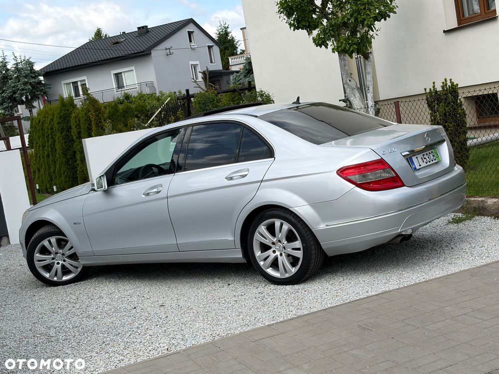Mercedes-Benz Klasa C 180 (BlueEFFICIENCY) Avantgarde - 16