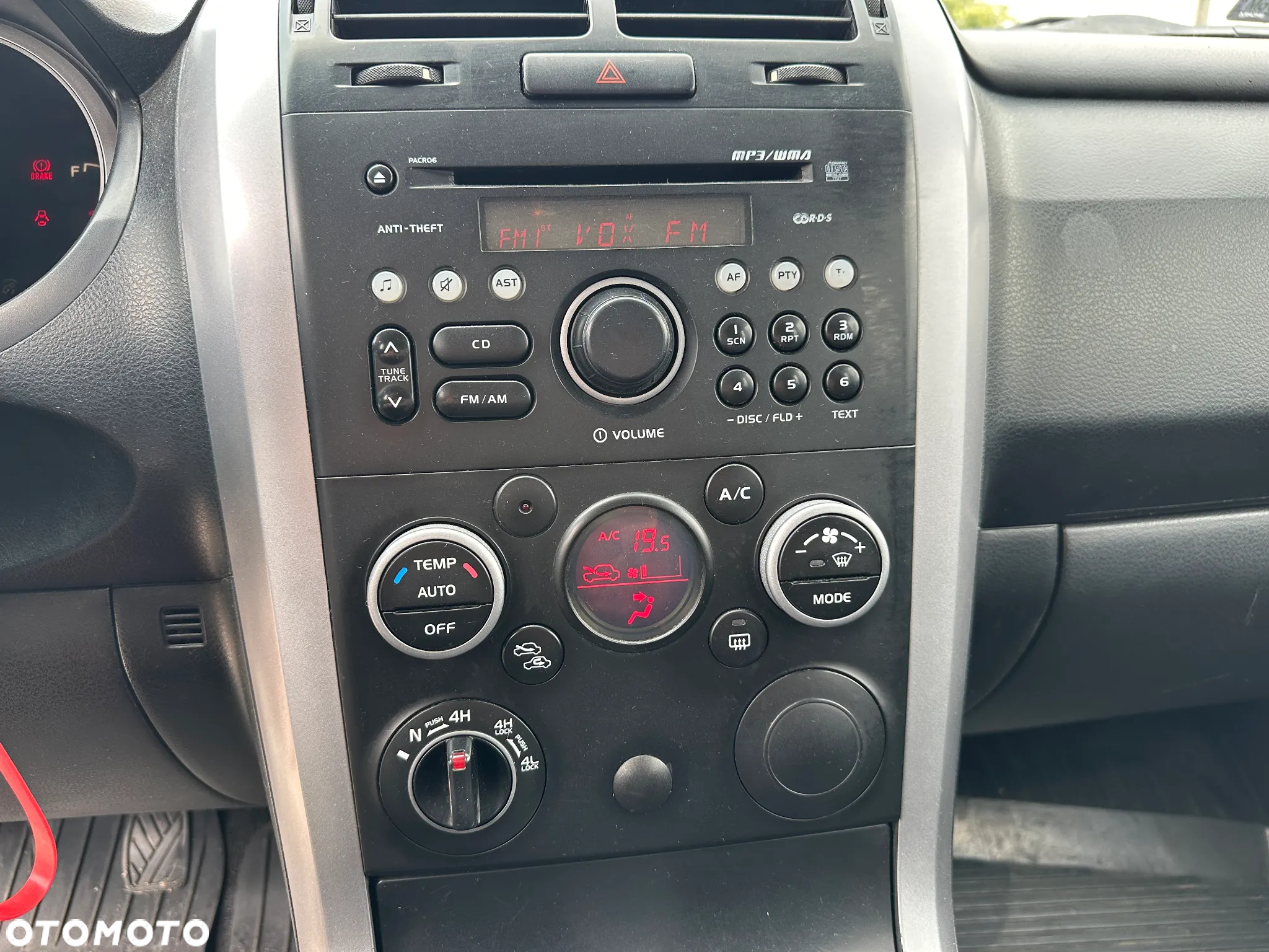 Suzuki Grand Vitara - 21