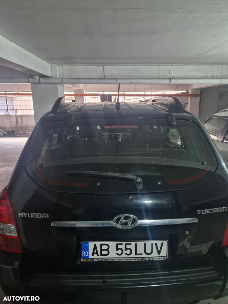 Hyundai Tucson 2.0 2WD GLS - 3