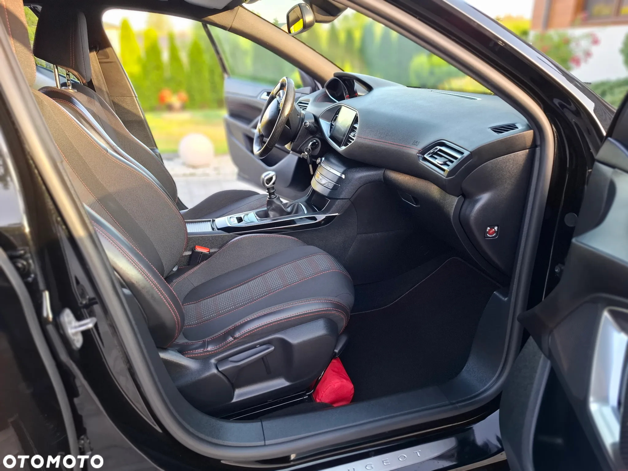 Peugeot 308 BlueHDi FAP 130 Stop & Start GT - 22