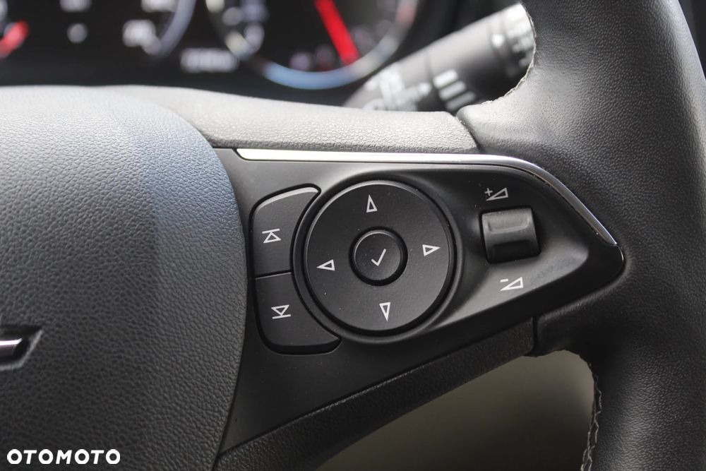 Opel Insignia - 33