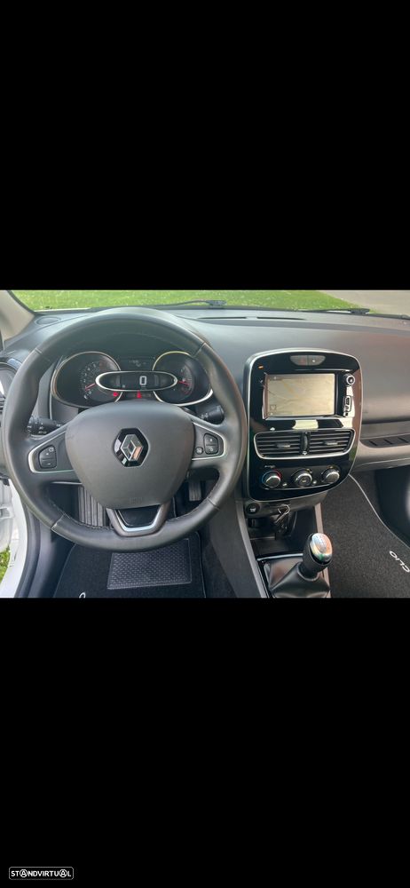Renault Clio ENERGY TCe 90 Start & Stop Intens - 12