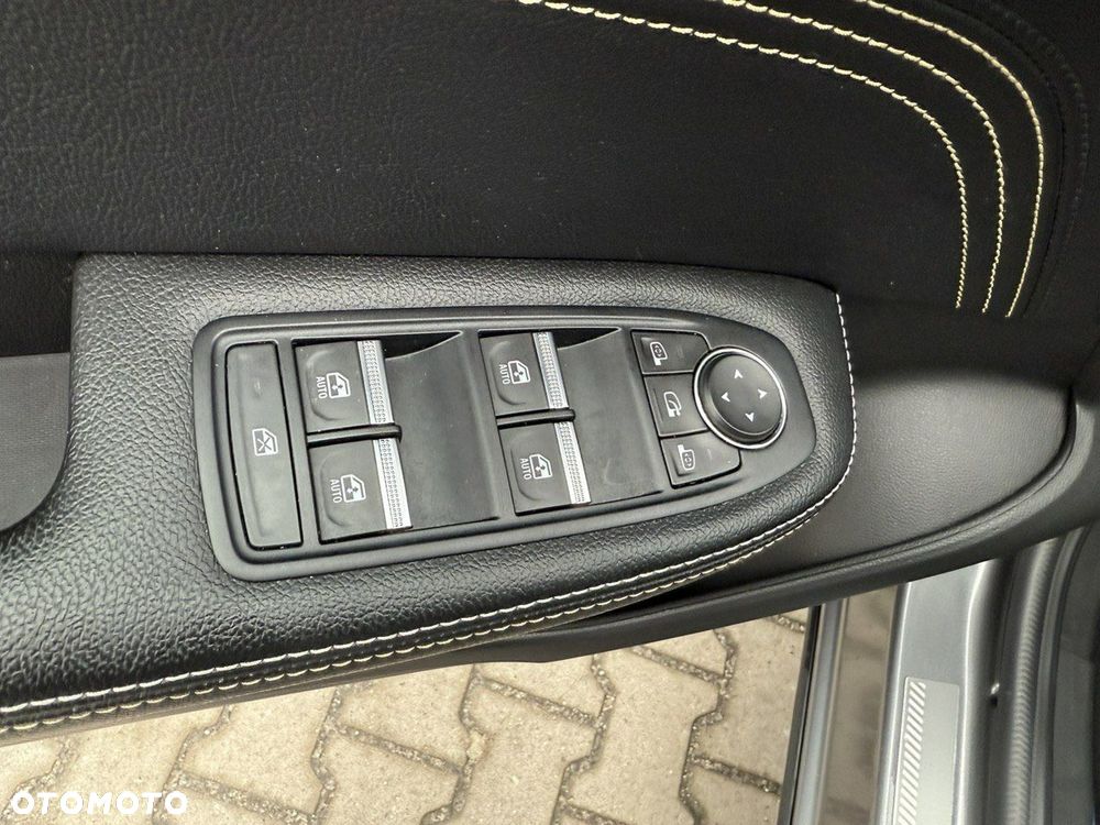 Renault Arkana 1.6 E-TECH E-Tech Engineered MMT - 30