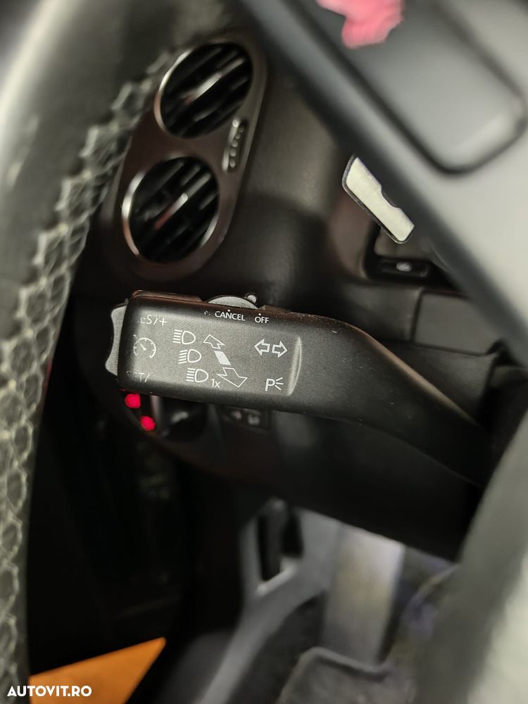 Volkswagen Tiguan 2.0 TDI CR DPF 4Motion DSG Sport&Style - 11