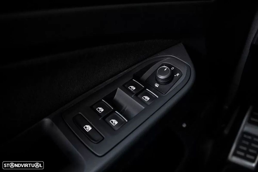 VW Golf 1.4 TSI GTE DSG - 19