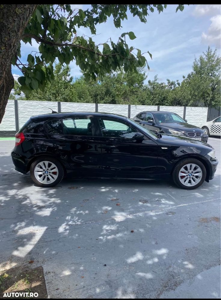 BMW Seria 1 116i - 4