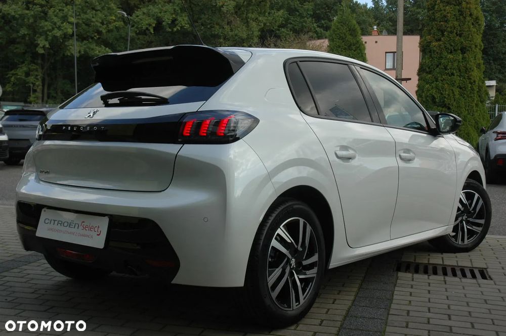 Peugeot 208 1.2 PureTech Allure Pack S&S EAT8 - 8
