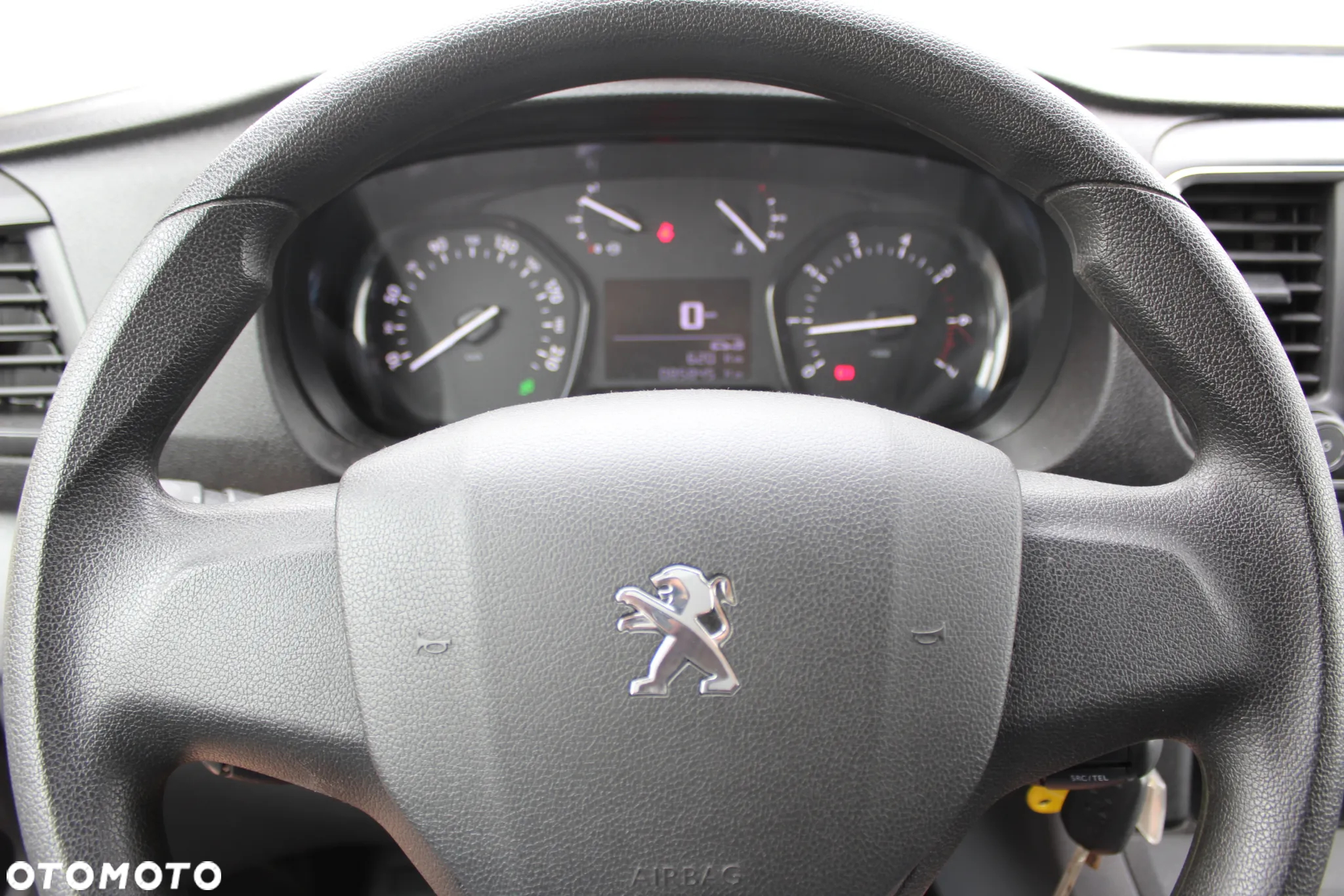 Peugeot Expert - 17
