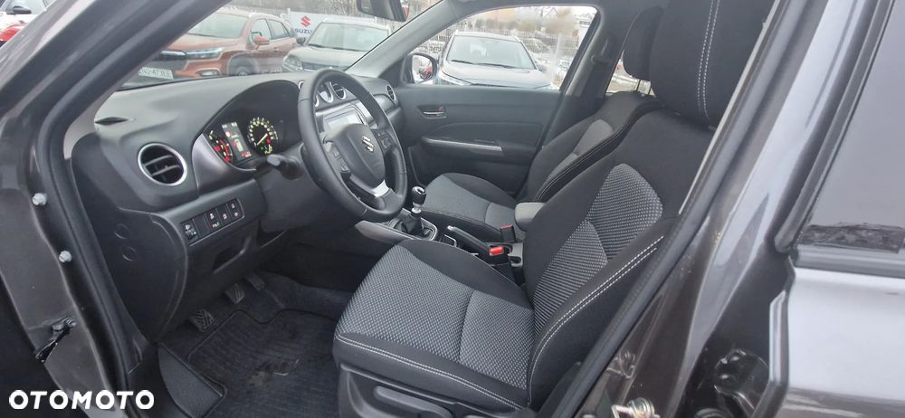 Suzuki Vitara 1.4 Boosterjet mHEV Premium Plus 2WD - 11
