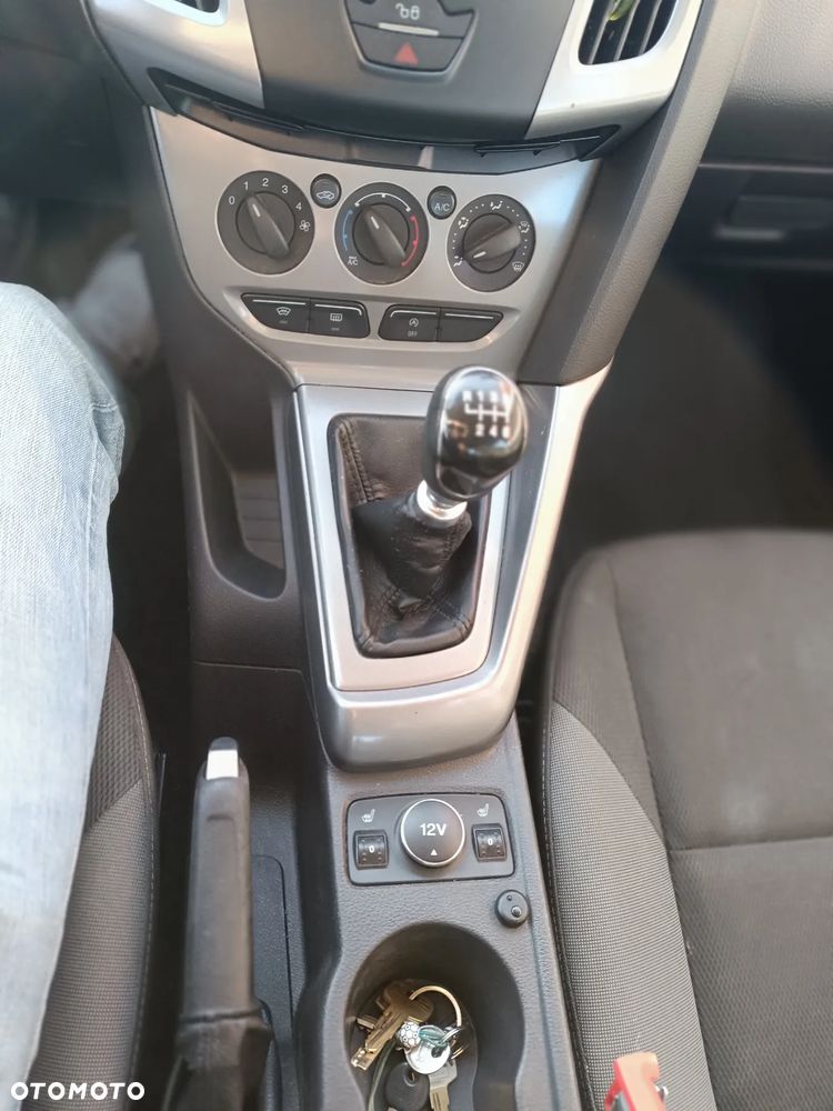 Ford Focus 1.6 TDCi Trend - 13