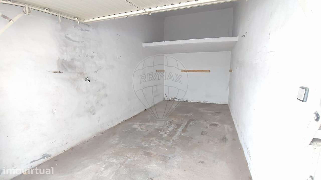 Garagem  para arrendamento - Grande imagem: 4/6