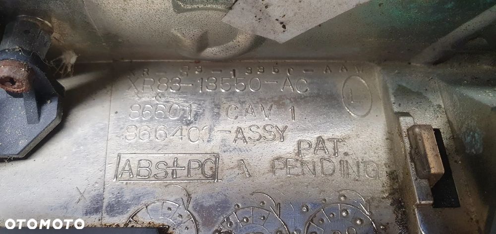 Blenda klapy bagażnika listwa Jaguar S-Type XR83-13550-AC - 6