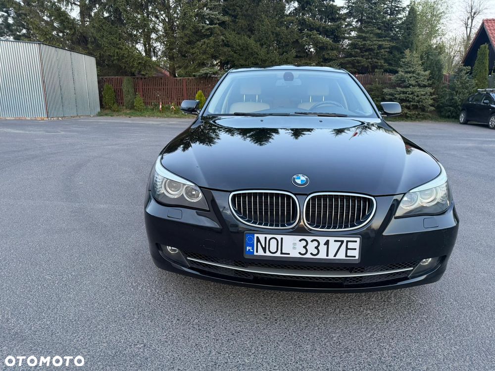 BMW Seria 5 525i - 1