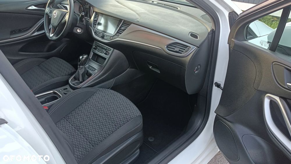 Opel Astra 2019 photo 5