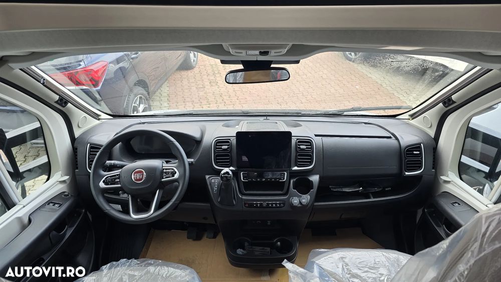 Adria Sun Living S 75 SL - 25