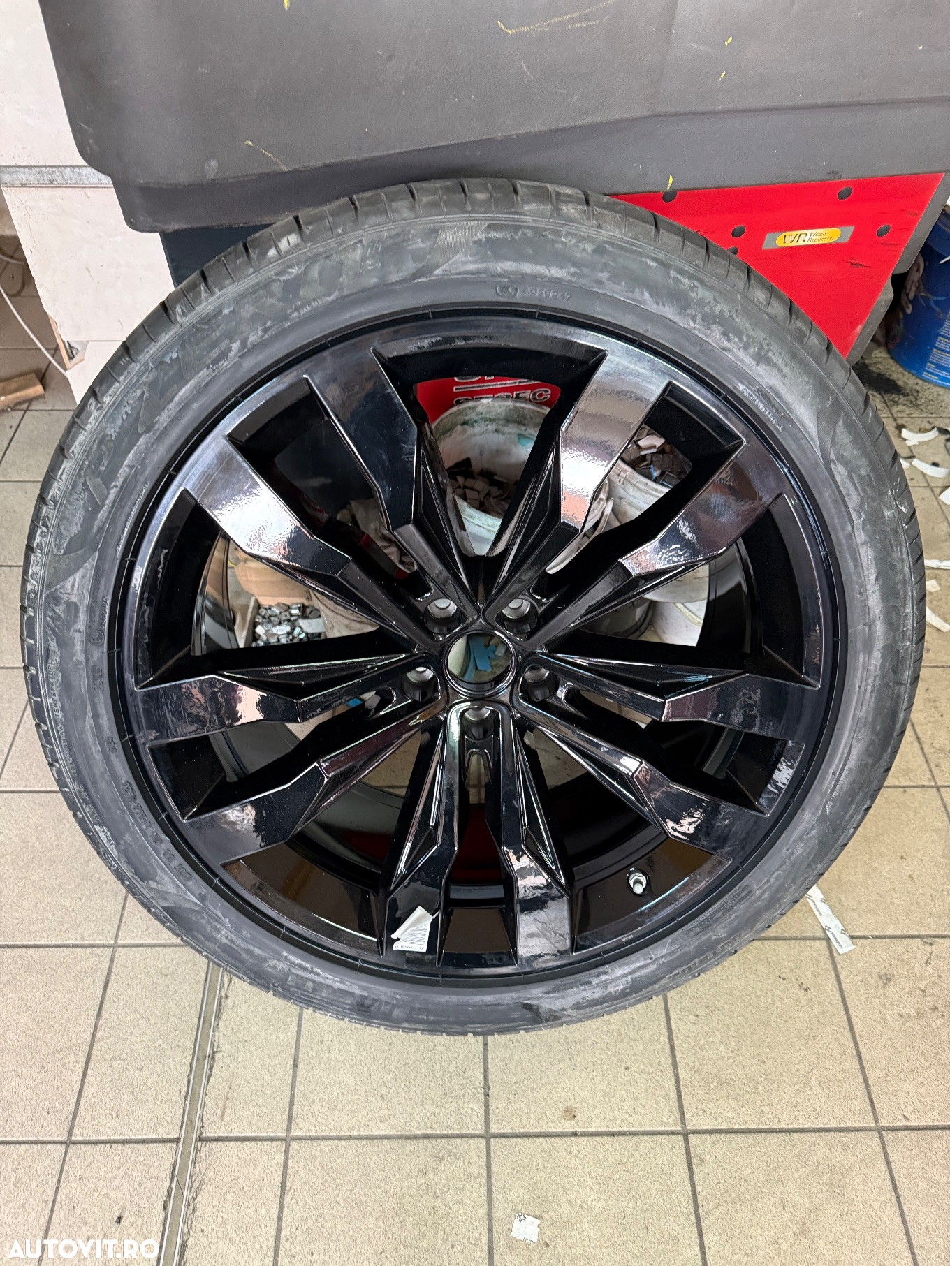 Volkswagen Touareg 3.0 V6 TDI 4Motion DPF Automatik R-Line - 22