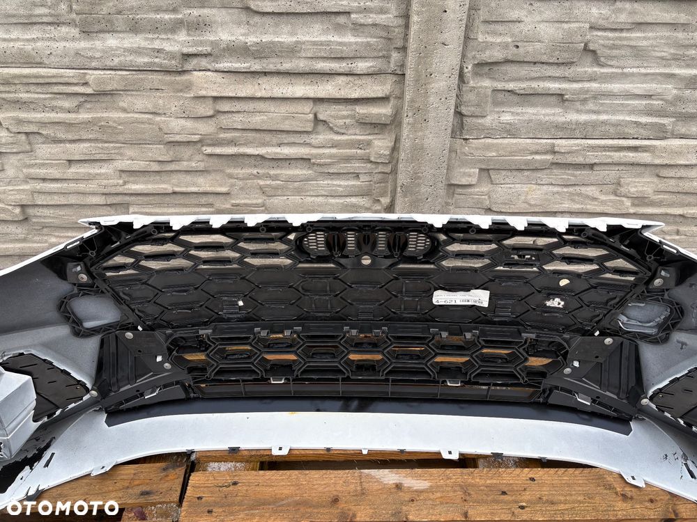 Zderzak przedni  Audi A4 S4 B9 lift 2019- - 6