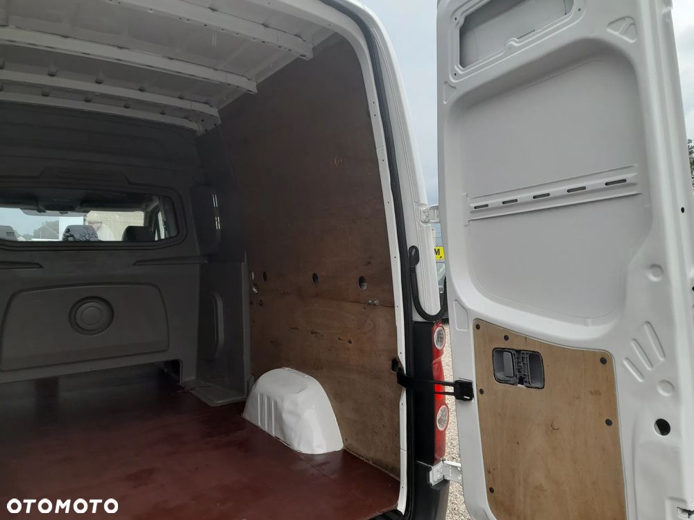 Volkswagen Crafter Brygadówka - 12