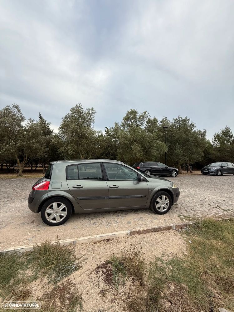 Renault Mégane 1.5 dCi L. Dynamique - 2