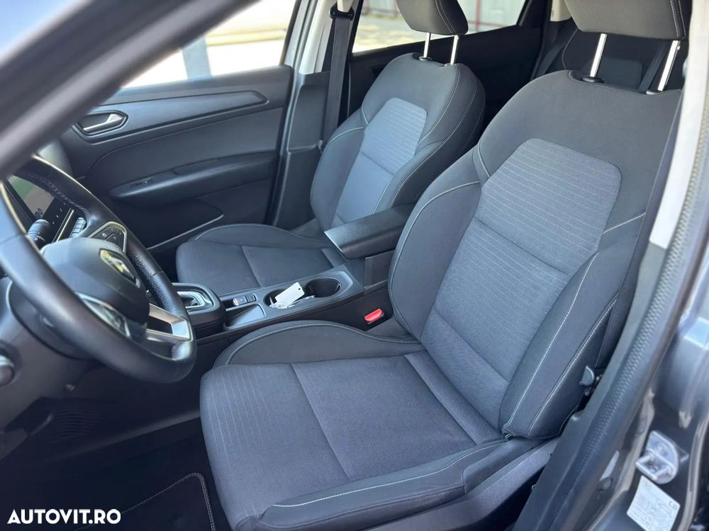 Renault Arkana E-TECH 145 Evolution - 29