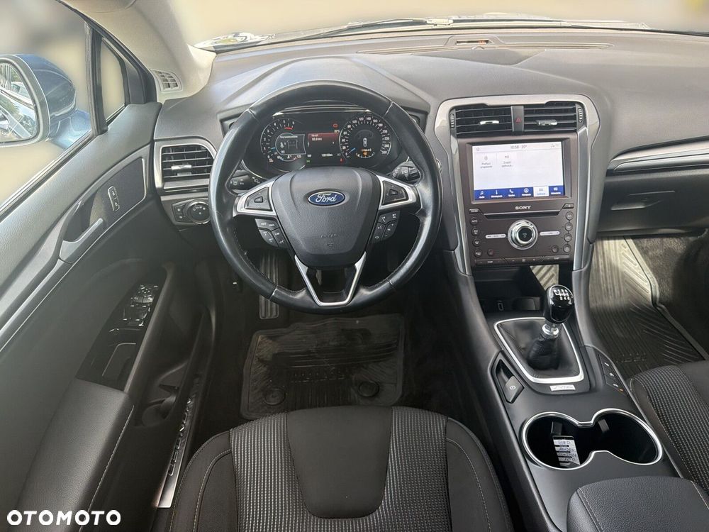 Ford Mondeo - 15