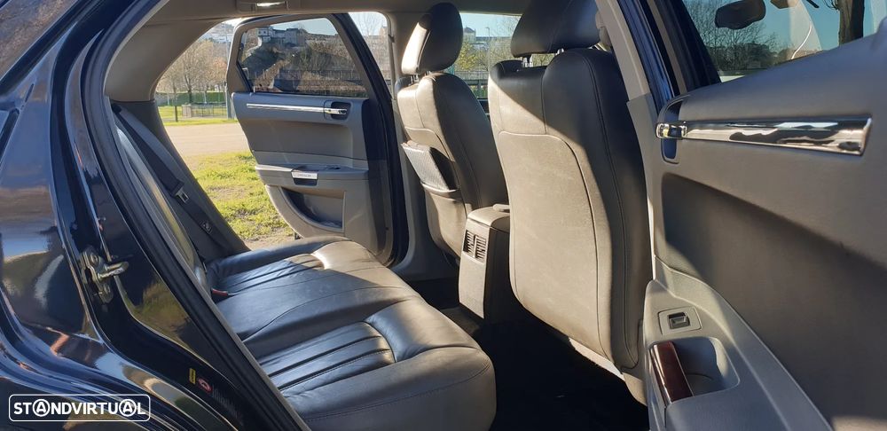 Chrysler 300 C 3.5 Auto - 8