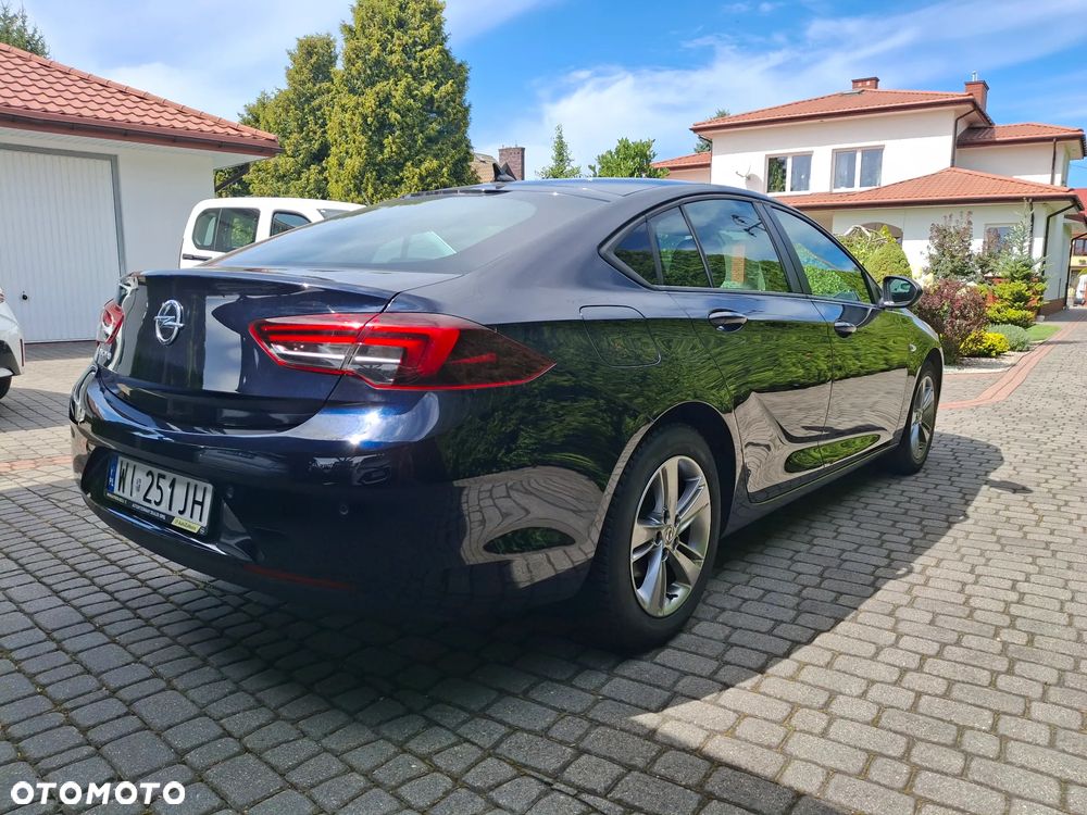 Opel Insignia 1.5 T GPF Enjoy S&S - 11