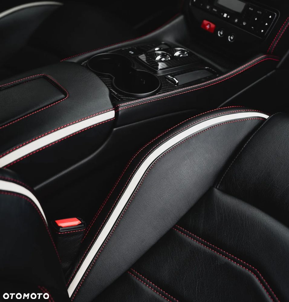 Maserati GranTurismo - 5