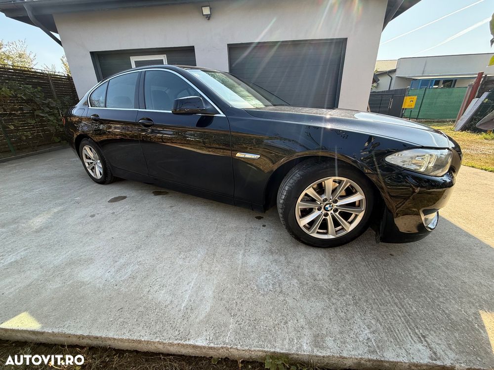 BMW Seria 5 520d Aut. - 23