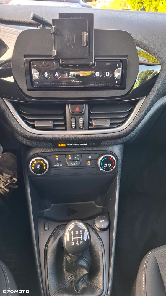 Ford Fiesta 1.1 S&S COOL&CONNECT - 12