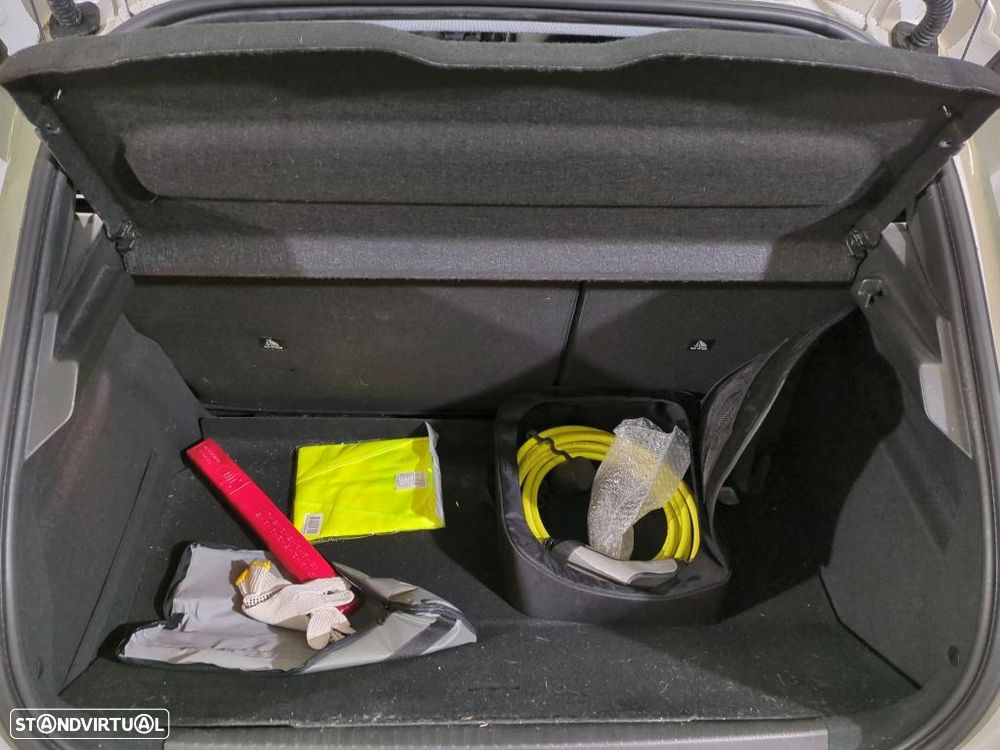 Peugeot e-208 50 kWh Allure - 11