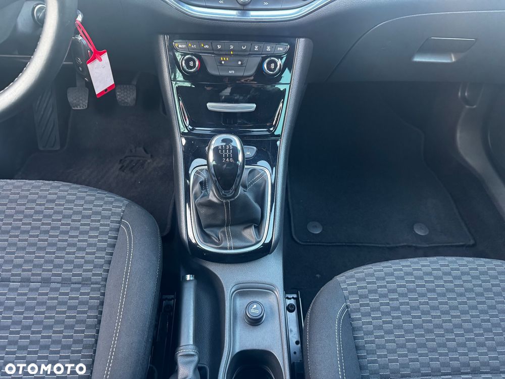 Opel Astra 1.4 Turbo Start/Stop Active - 17