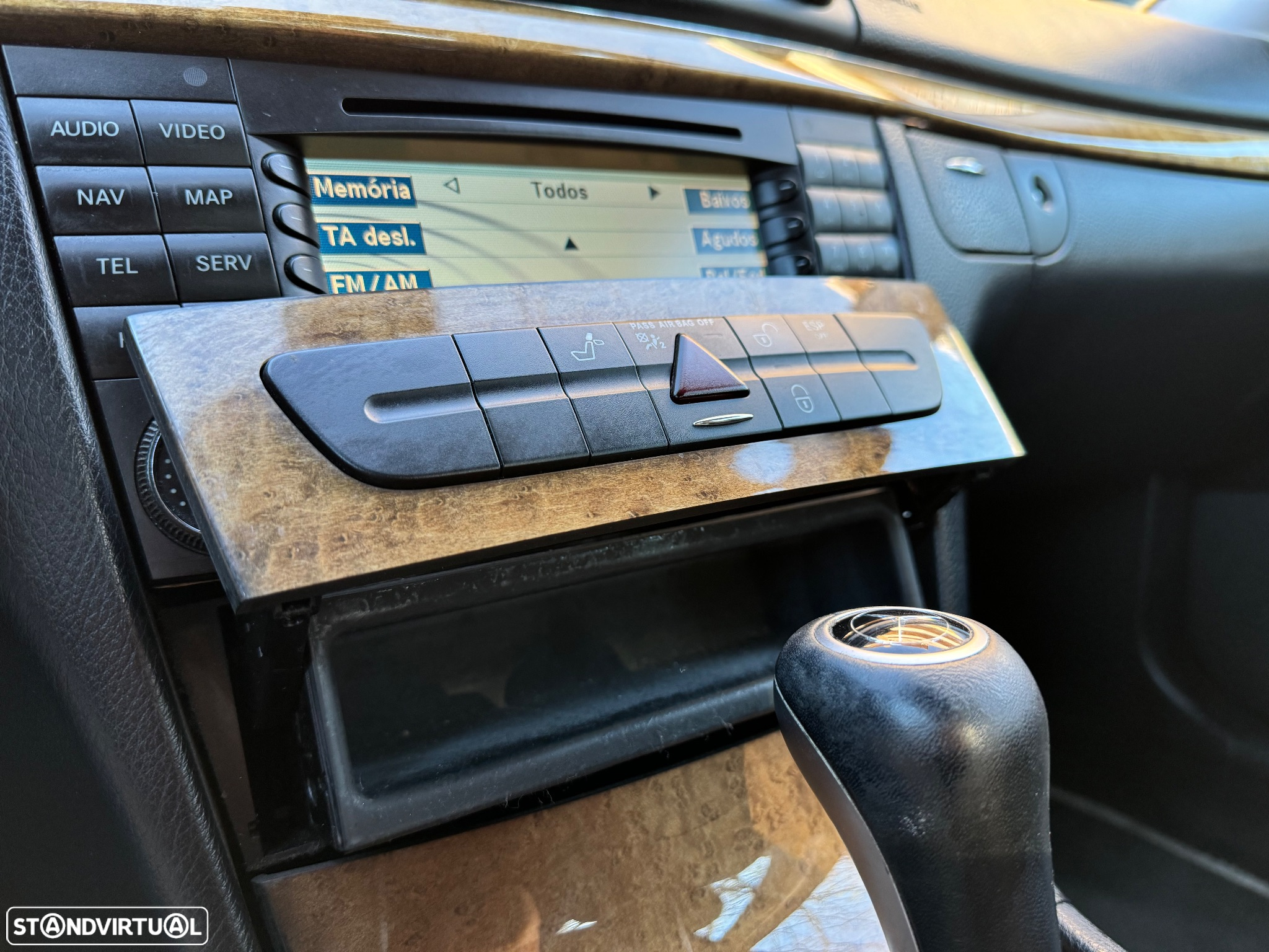 Mercedes-Benz E 320 CDi Avantgarde - 31