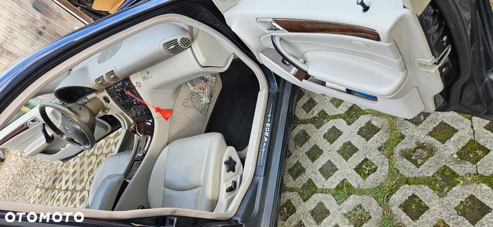 Mercedes-Benz Klasa C - 17